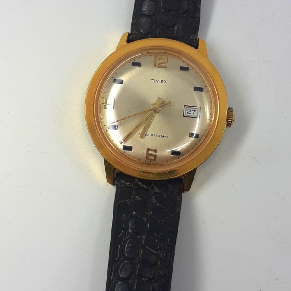 TIMEX Vintage 1971 Marlin Water Resistant Calendar Watch, Works!